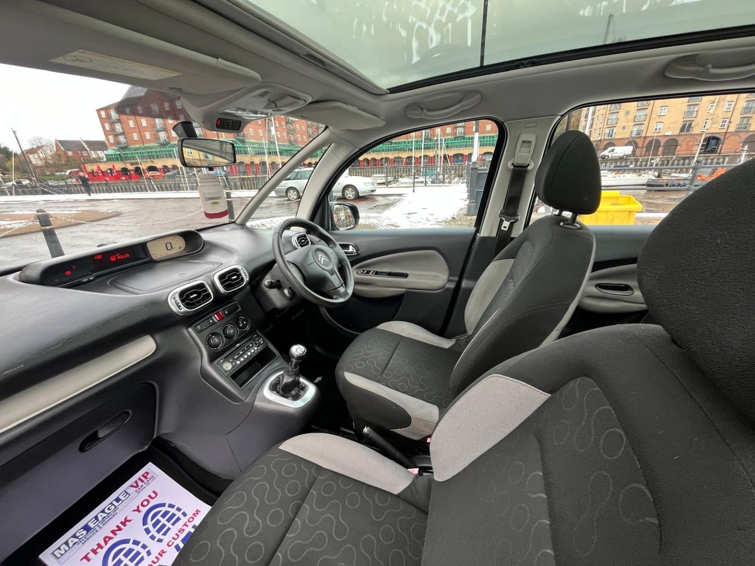 Used Citroen C3 Picasso 2009 for sale - 76643299: Photo 25