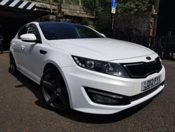 2012 - 1.7 CRDi 2 Luxe 4-Door
