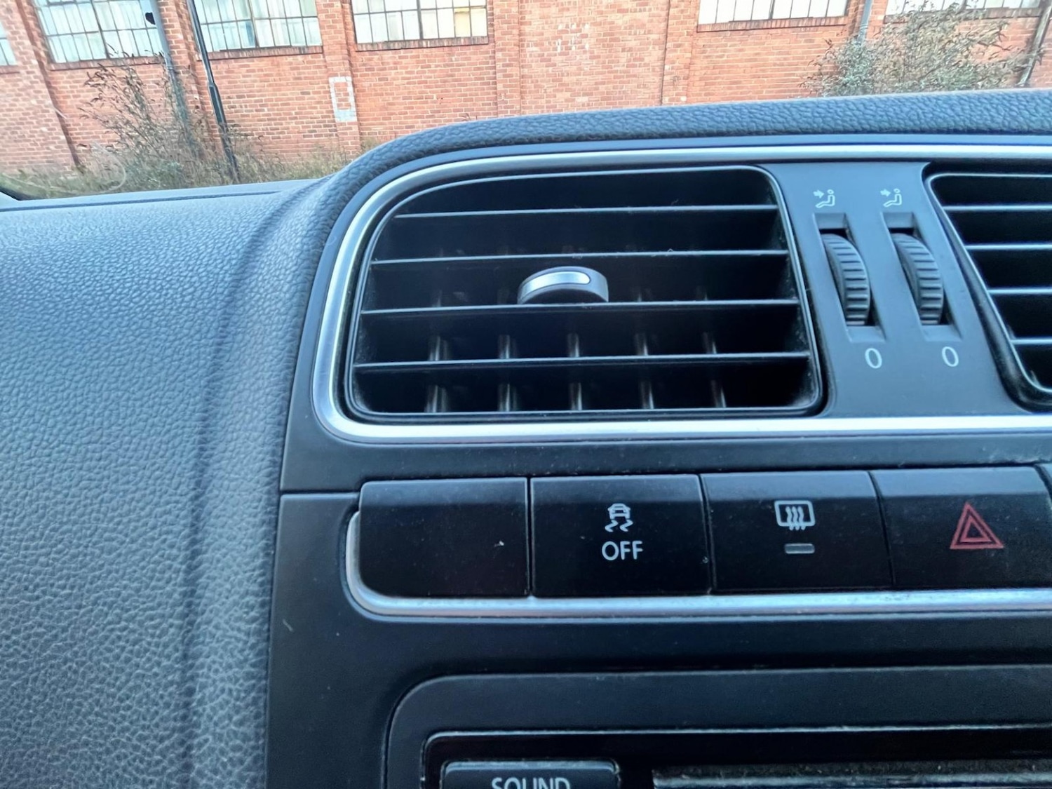 Used Volkswagen Polo 2013 for sale - 78077823: Photo 17