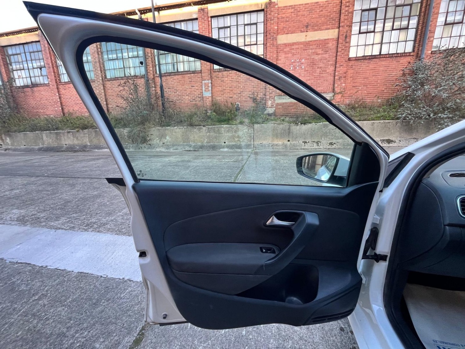 Used Volkswagen Polo 2013 for sale - 78077823: Photo 19