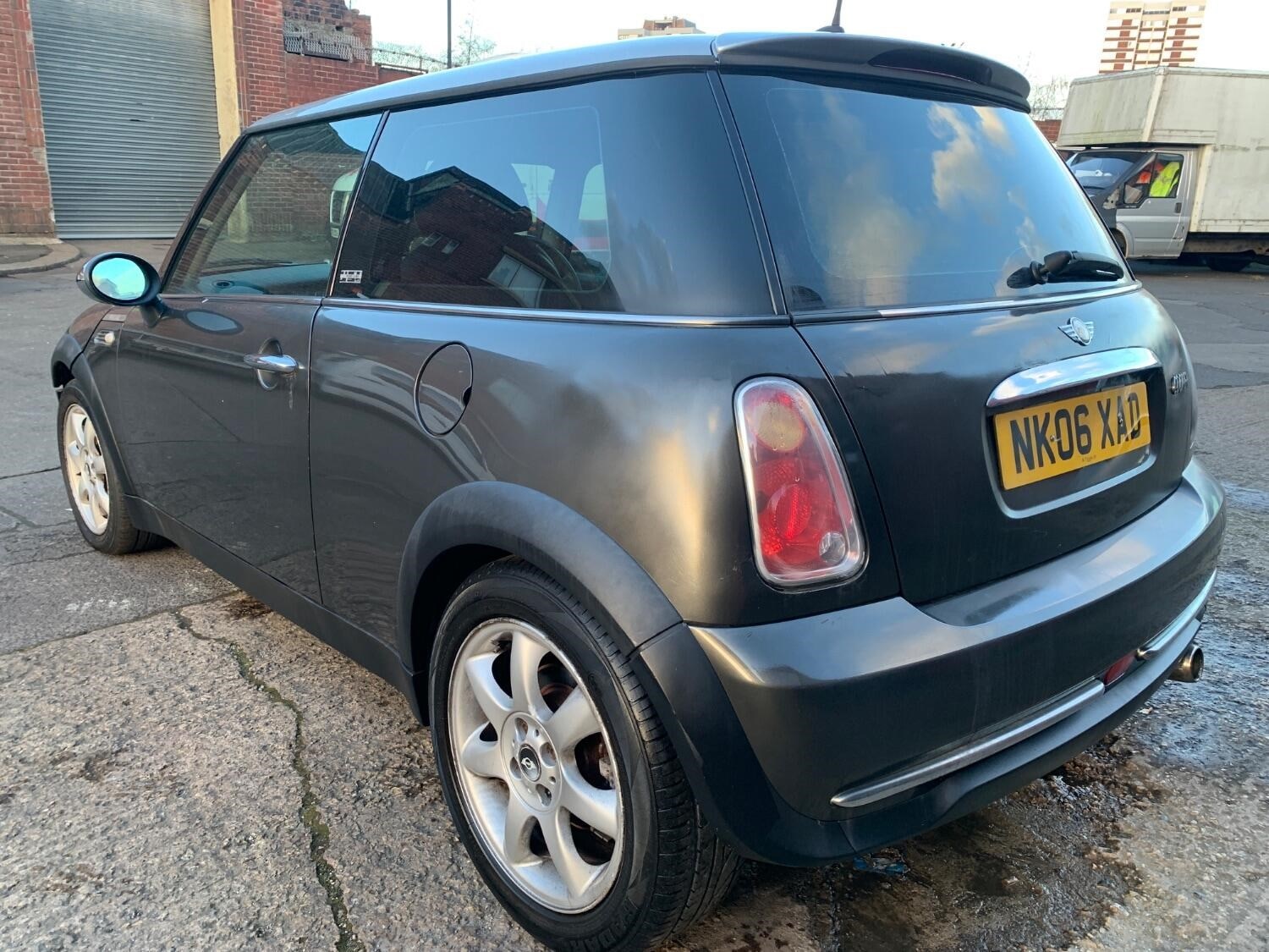 MINI Hatch 2006 - 1.6 Cooper Park Lane 3-Door - Image 7