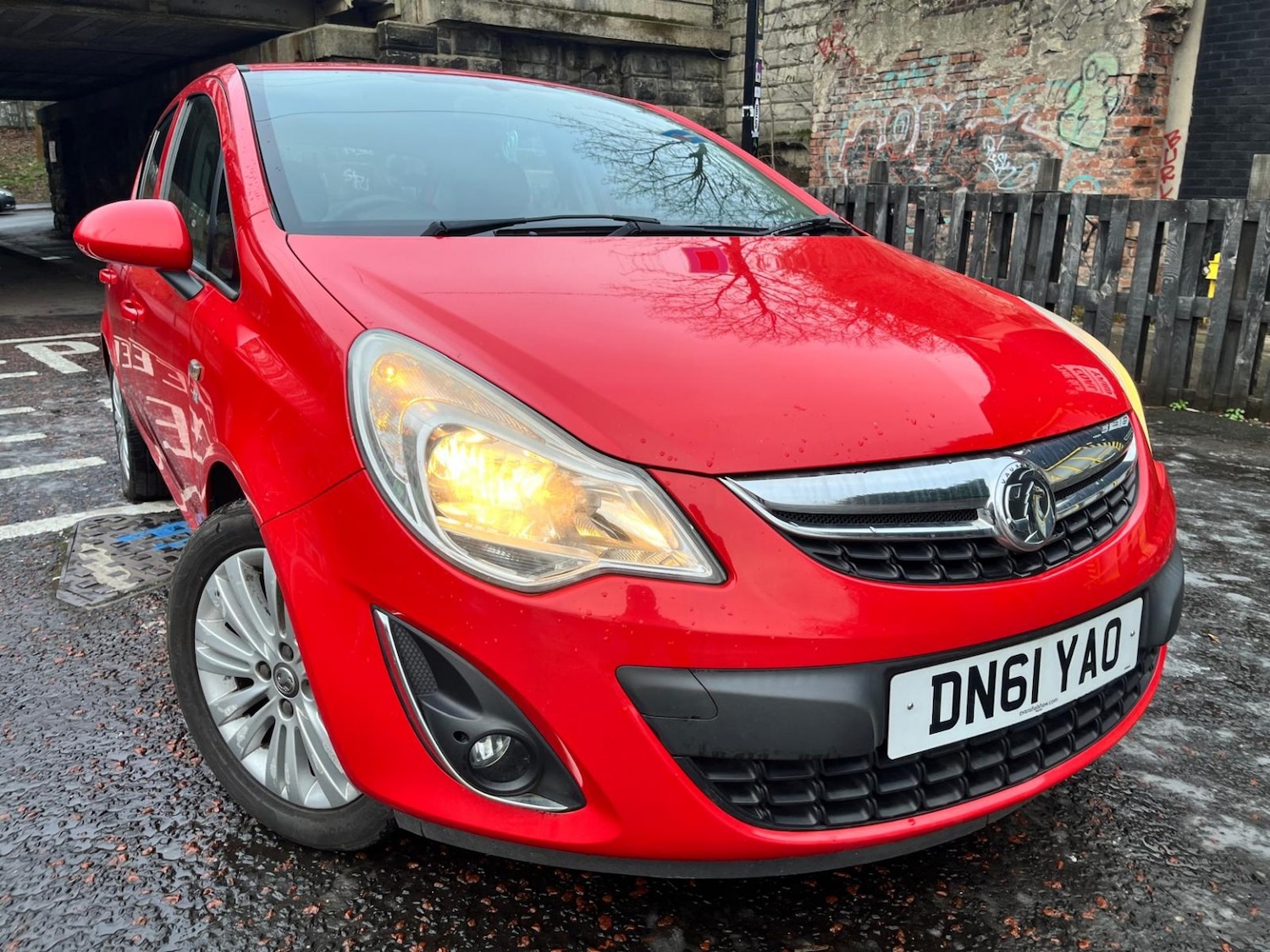 Used Vauxhall Corsa 2012 for sale - 77129487: Photo 1