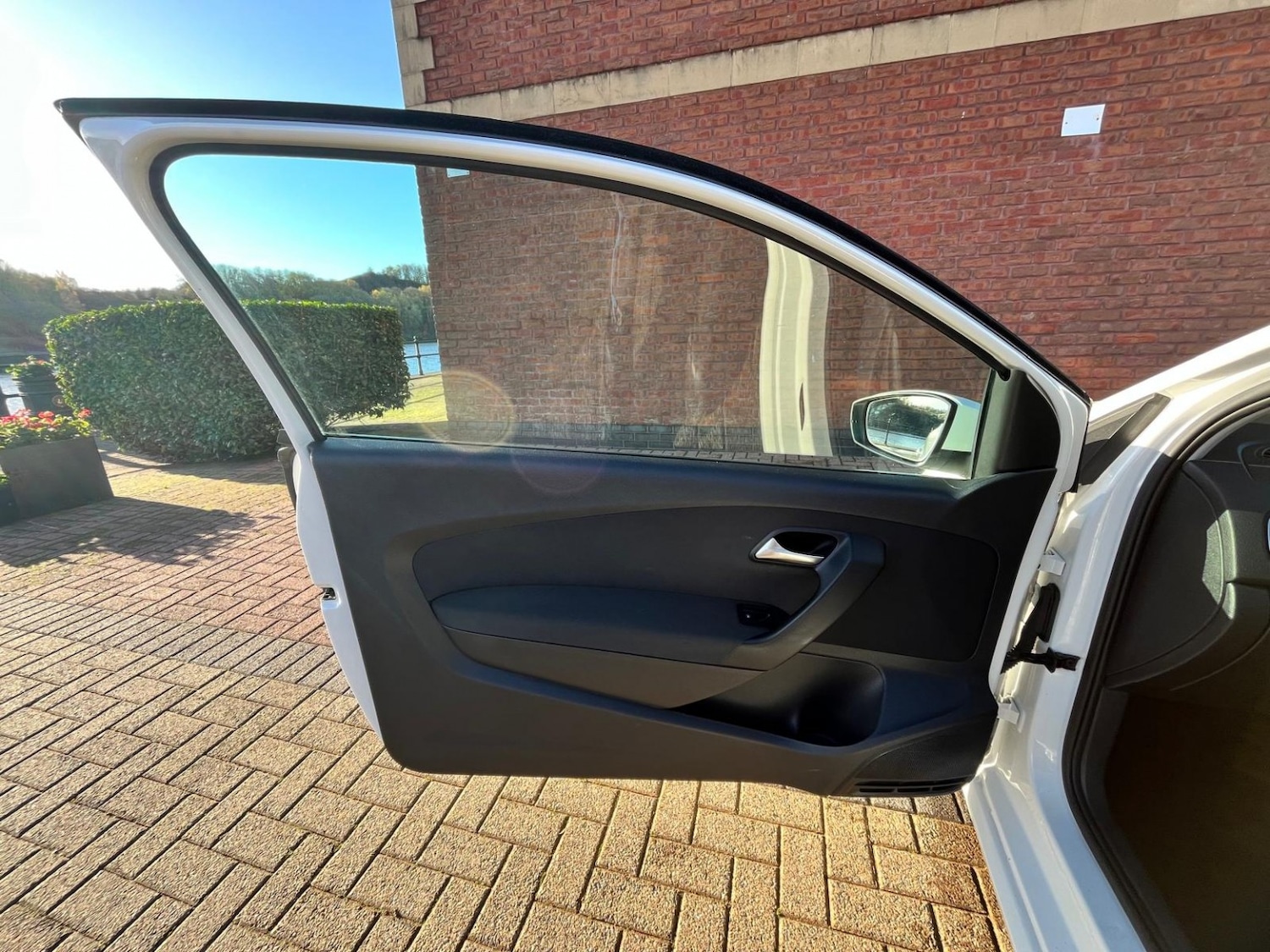 Used Volkswagen Polo 2011 for sale - 76631483: Photo 12