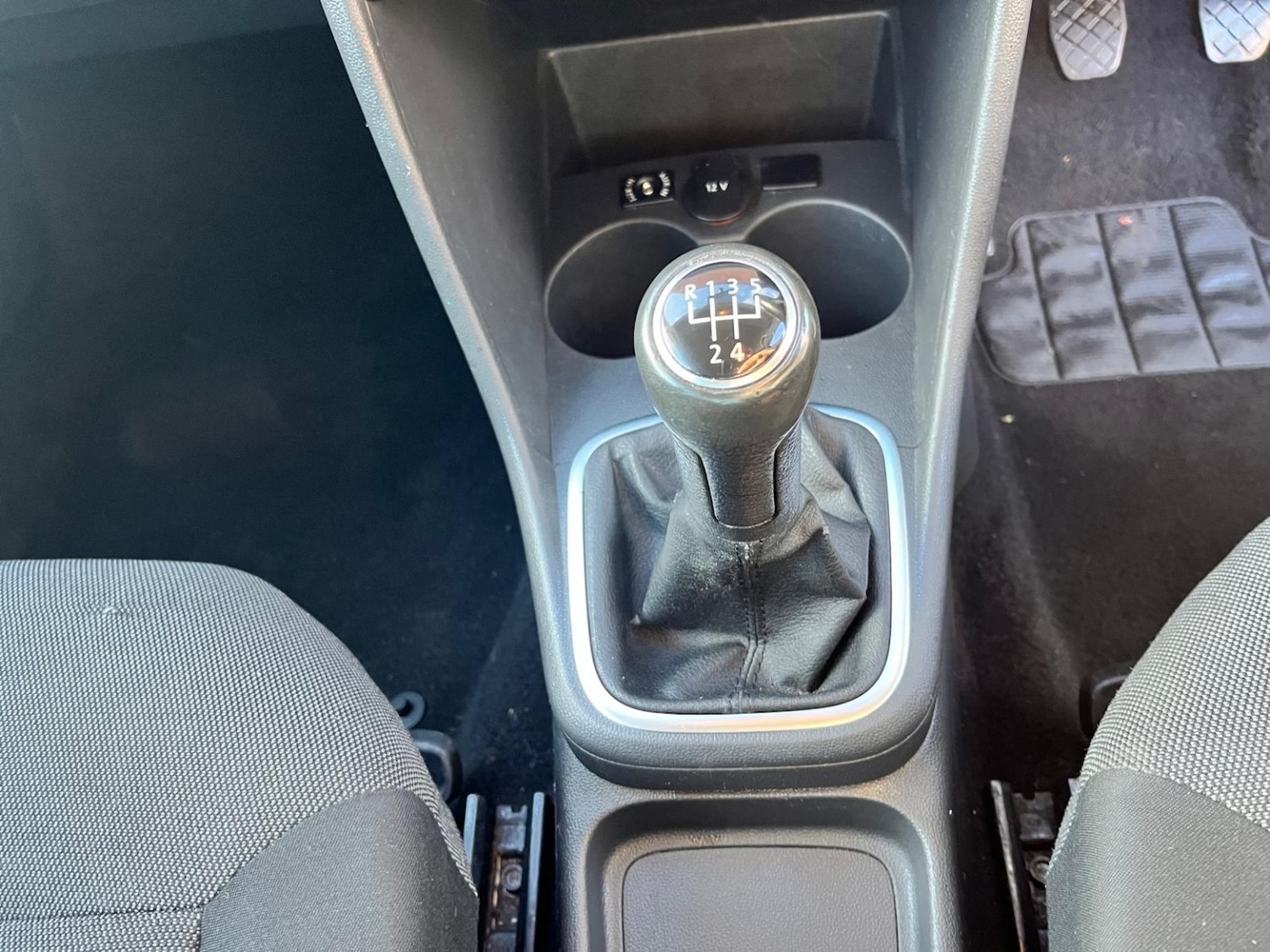 Used Volkswagen Polo 2011 for sale - 76631483: Photo 26