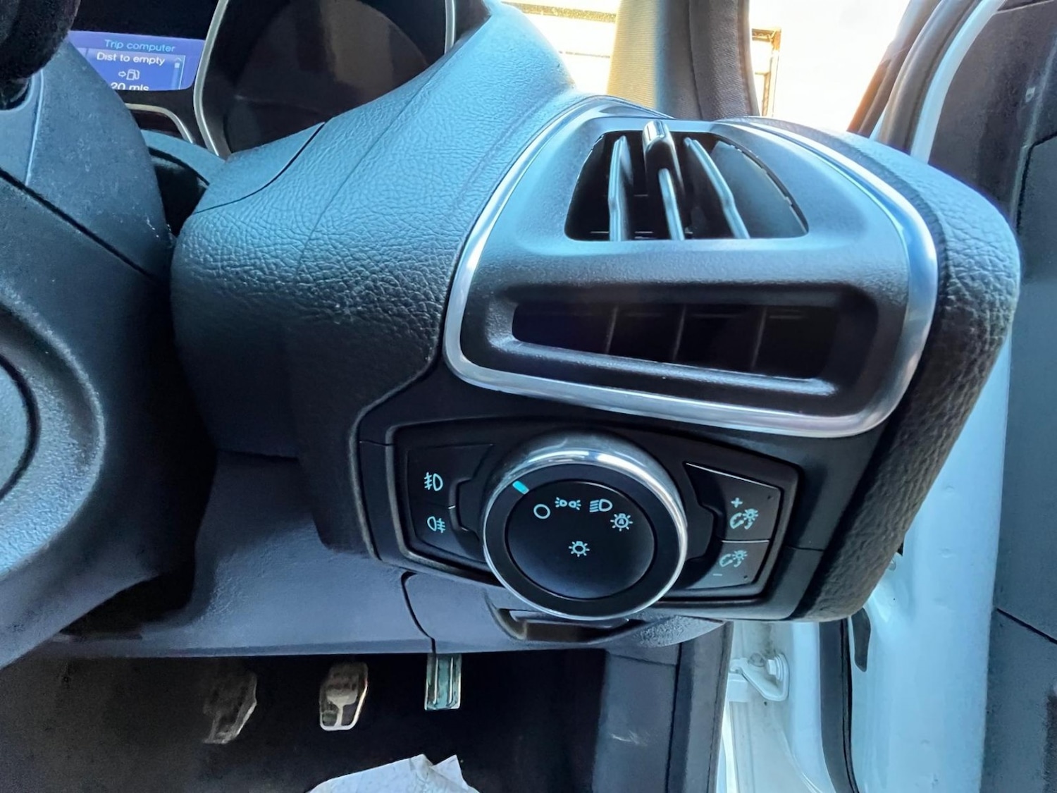 Used Ford Focus 2012 for sale - 76793211: Photo 32