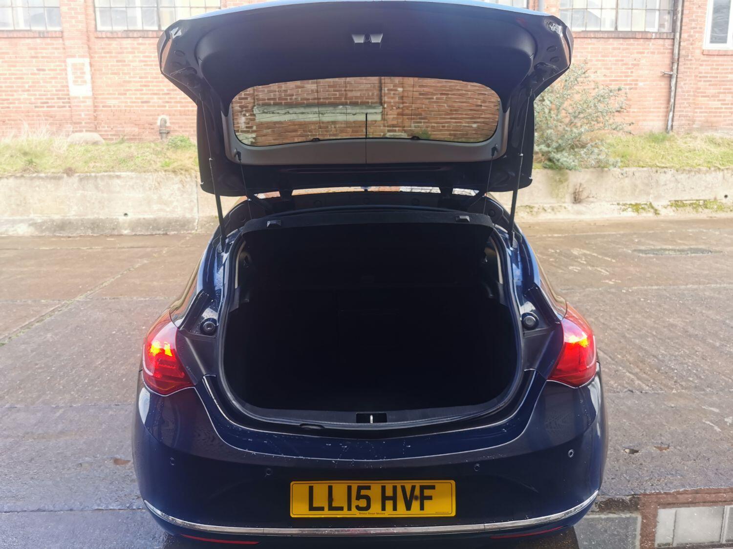 Used Vauxhall Astra 2015 for sale - 76793207: Photo 10