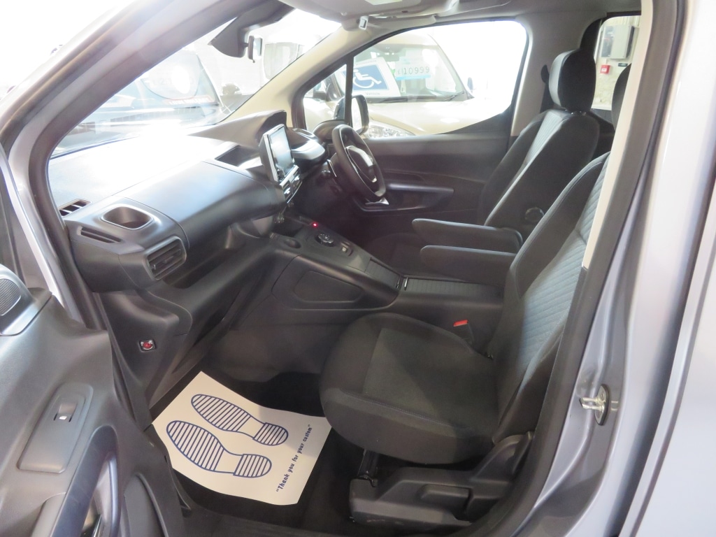 Used Peugeot Rifter 2023 for sale - 75639929: Photo 11