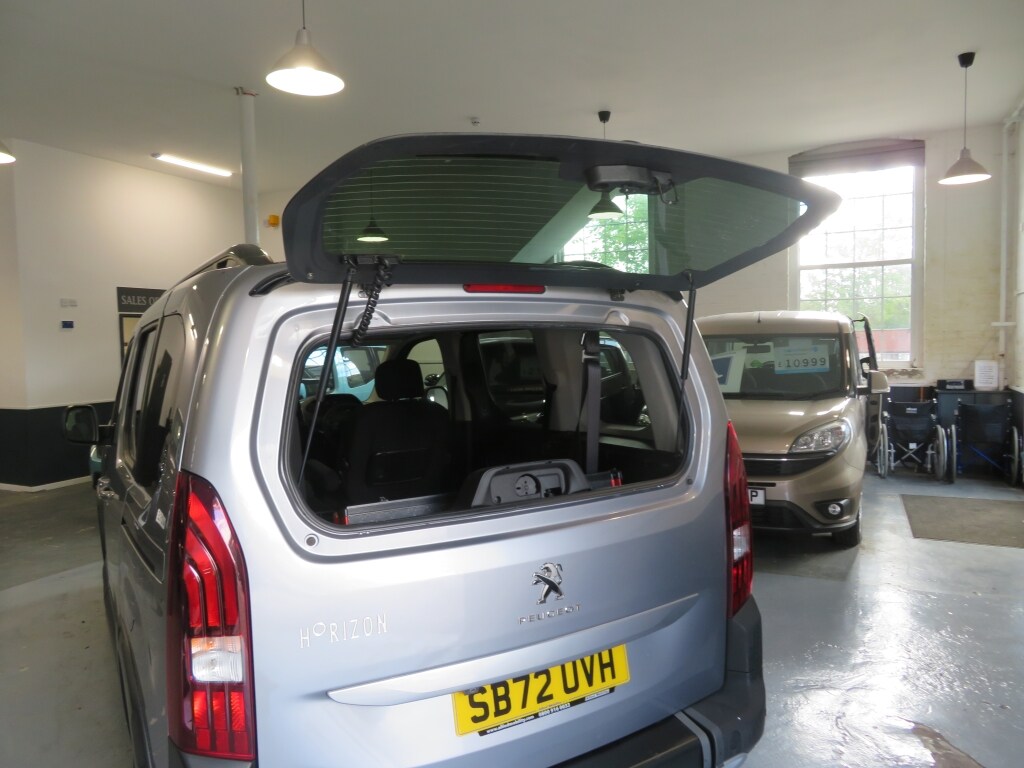 Used Peugeot Rifter 2023 for sale - 75639929: Photo 12