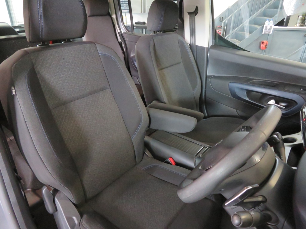 Used Peugeot Rifter 2023 for sale - 75639929: Photo 23