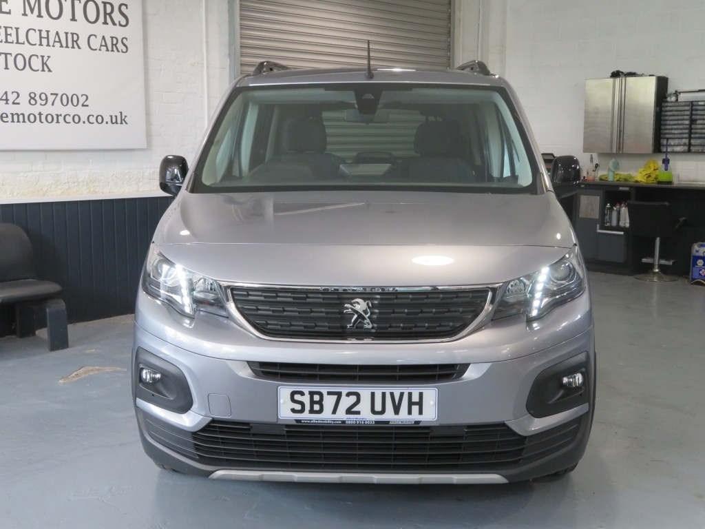 Used Peugeot Rifter 2023 for sale - 75639929: Photo 4