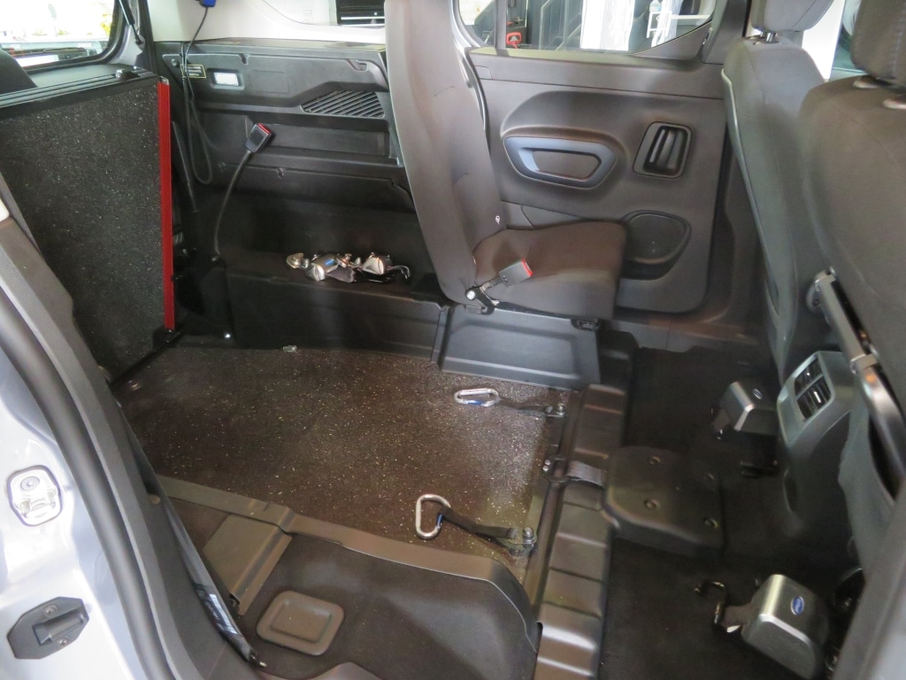 Used Peugeot Rifter 2023 for sale - 75639929: Photo 8