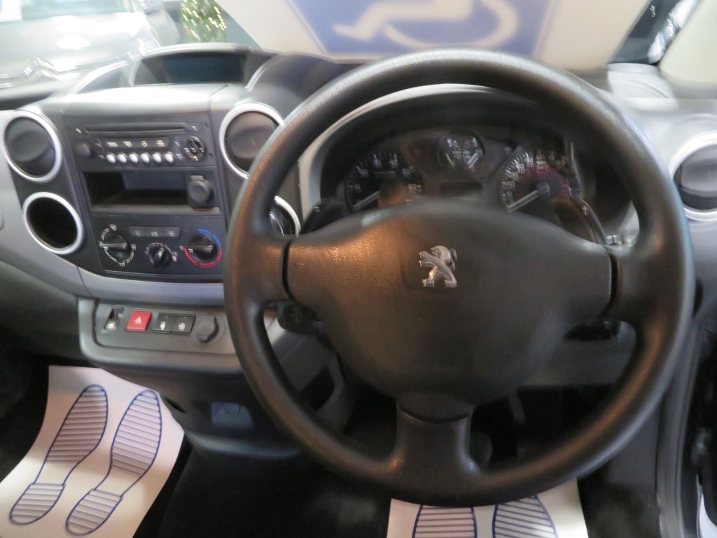 Used Peugeot Partner 2019 for sale - 76707686: Photo 11