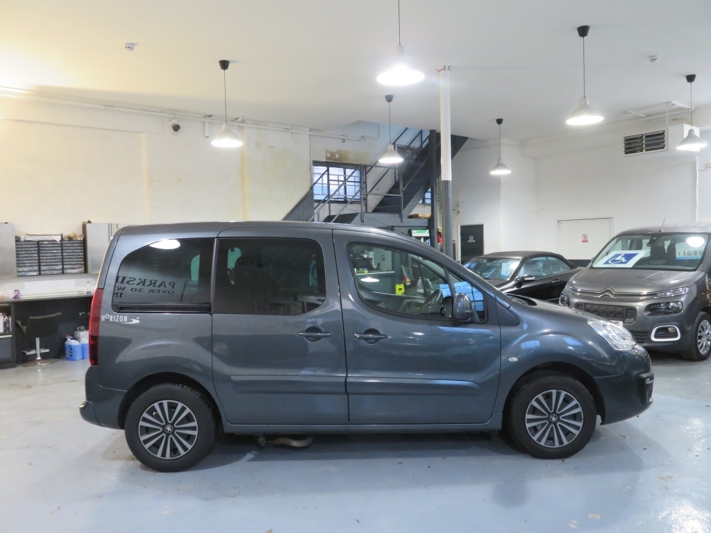 Used Peugeot Partner 2019 for sale - 76707686: Photo 20