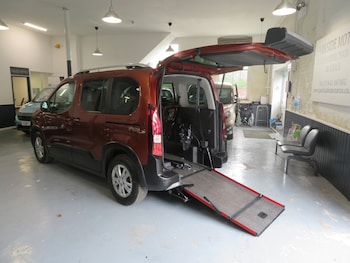 2021 (71) - 1.2 HORIZON RS 5DR Automatic wheelchair car disability