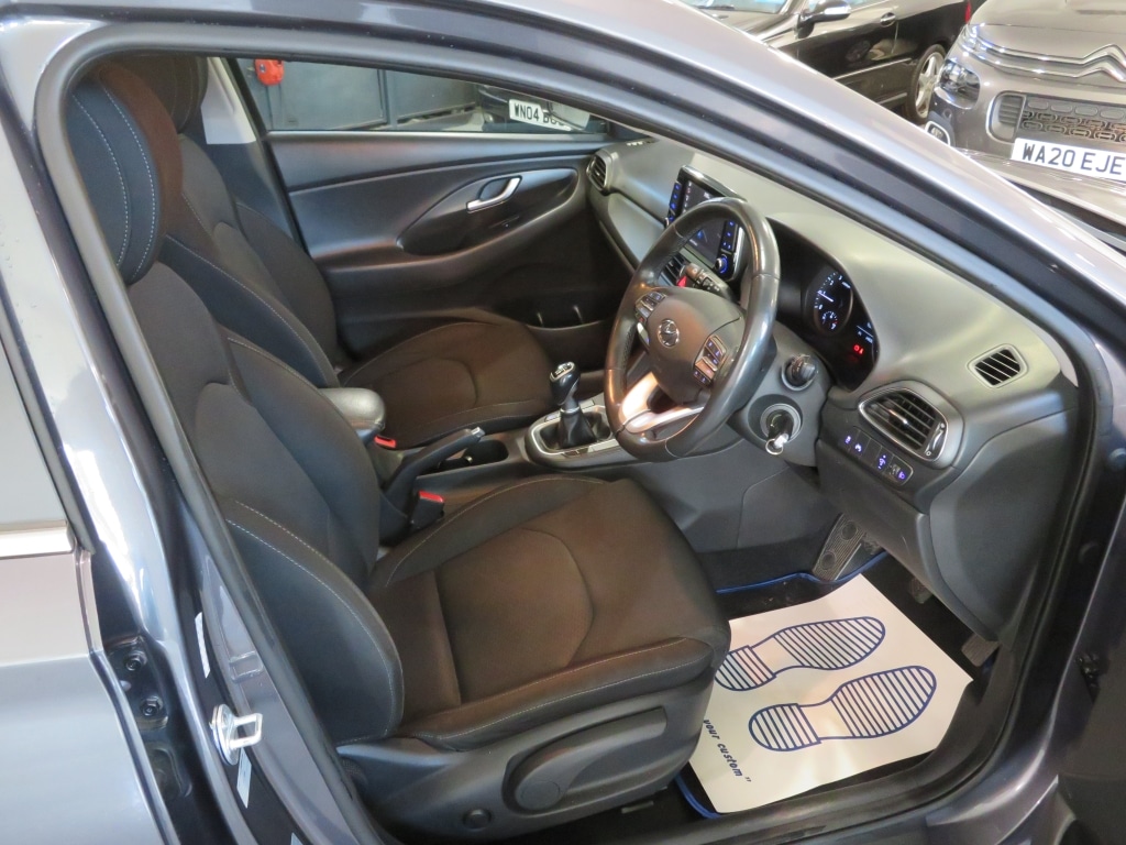 Used Hyundai i30 2018 for sale - 76631082: Photo 11