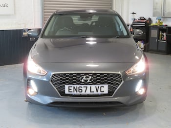 Used Hyundai i30 2018 for sale - 76631082: Photo