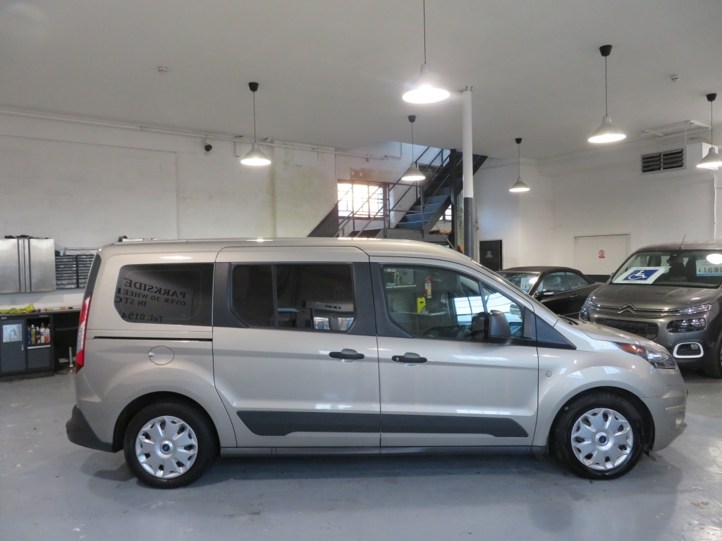 Used Ford Grand Tourneo Connect 2016 for sale - 76555603: Photo 16