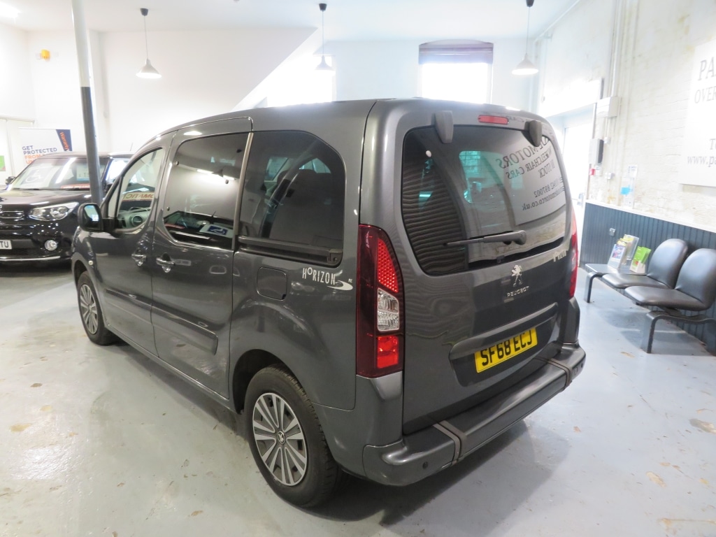 Used Peugeot Partner 2018 for sale - 77140893: Photo 17