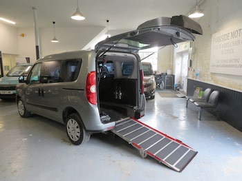 Used Fiat Doblo 2011 for sale - 75583100: Photo