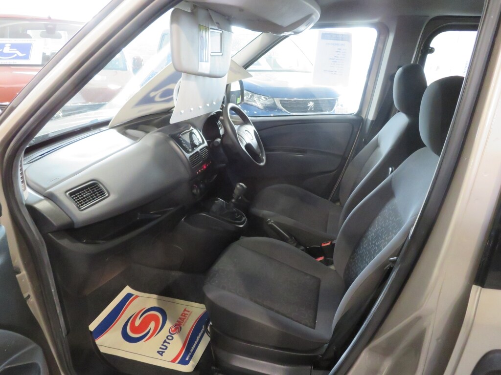 Used Fiat Doblo 2017 for sale - 76070564: Photo 17