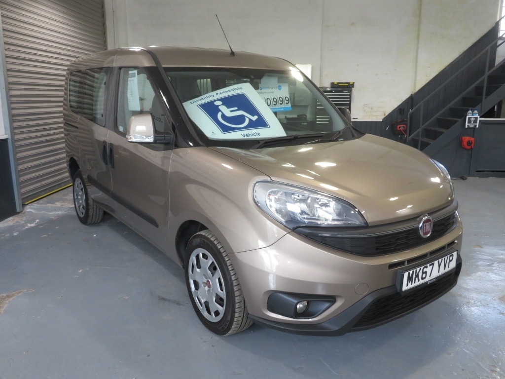 Used Fiat Doblo 2017 for sale - 76070564: Photo 5