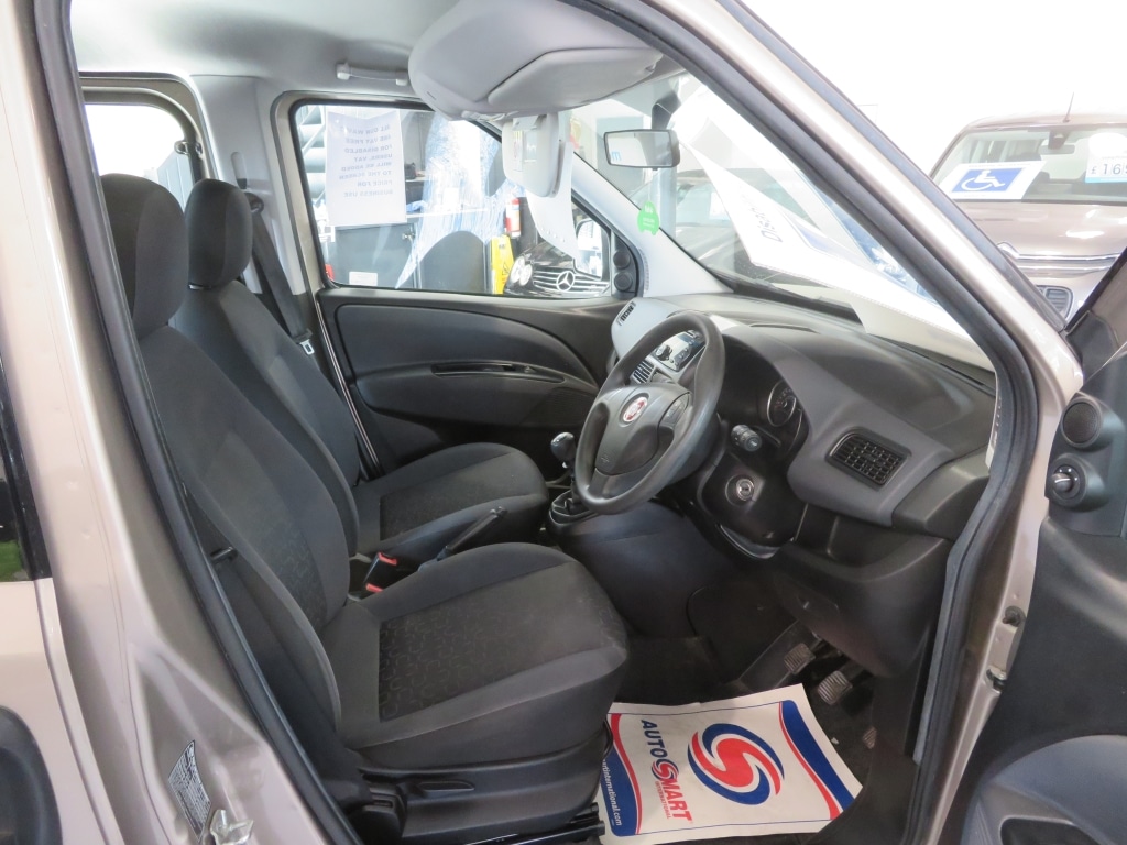 Used Fiat Doblo 2017 for sale - 76070564: Photo 9