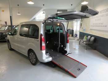 2018 (67) - 1.6 HORIZON RE 5DR Semi Automatic wheelchair