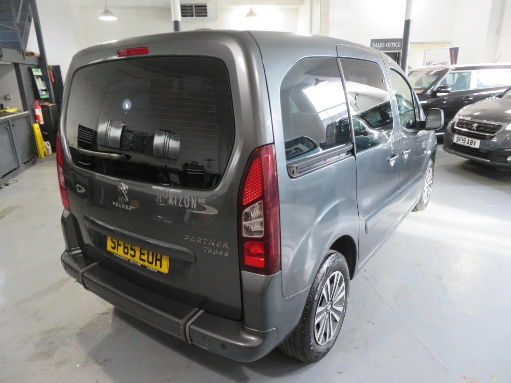 Used Peugeot Partner Tepee 2015 for sale - 77353008: Photo 17