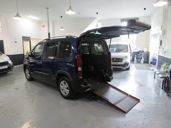 Used Peugeot Rifter 2019 for sale - 75331998: Photo 1