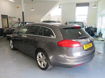 Used Vauxhall Insignia 2011 for sale - 77782024: Photo