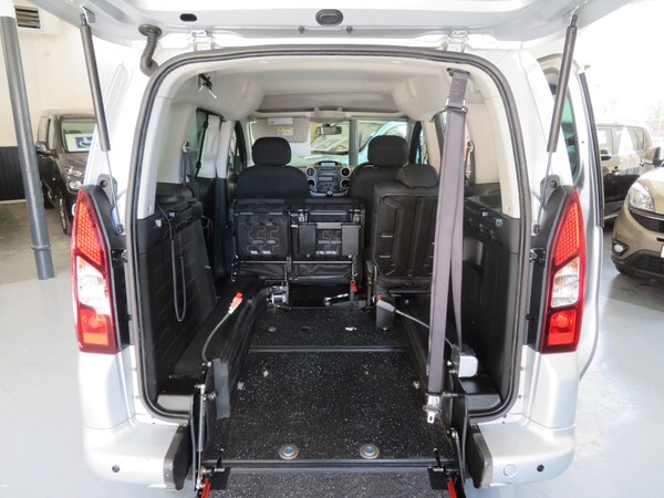 Used Peugeot Partner 2018 for sale - 75639926: Photo 12