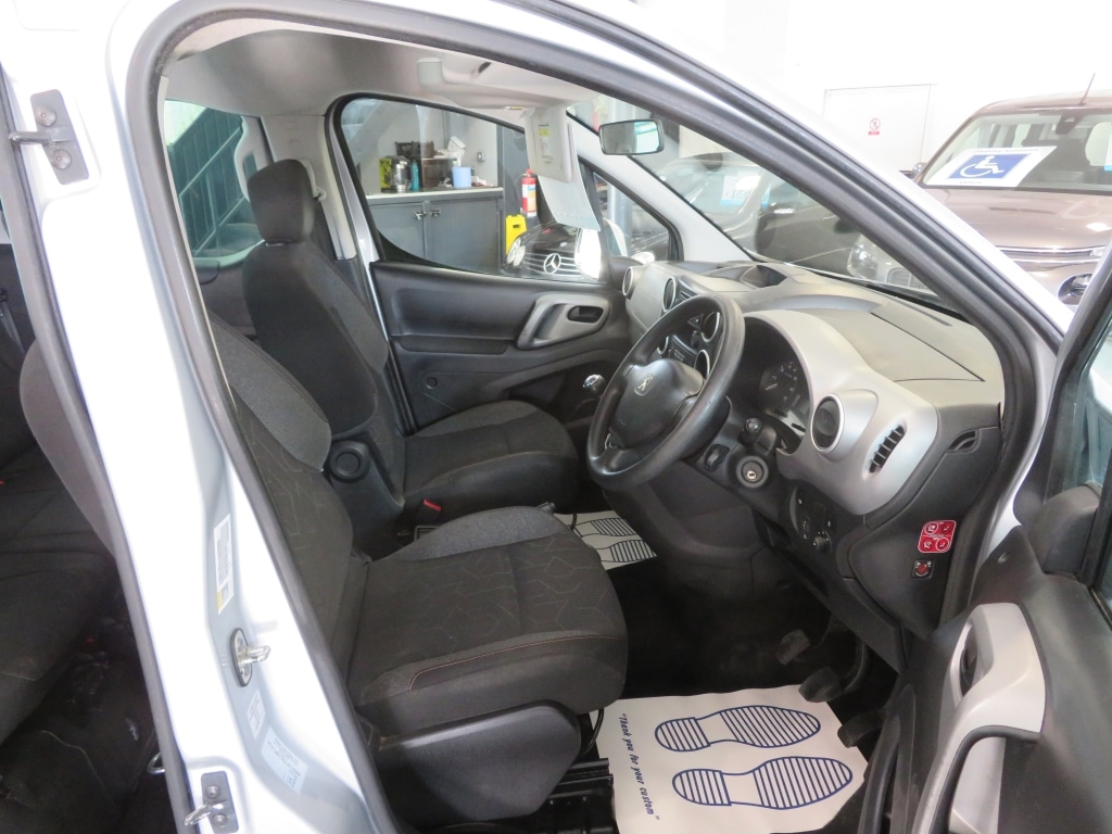 Used Peugeot Partner 2018 for sale - 75639926: Photo 15