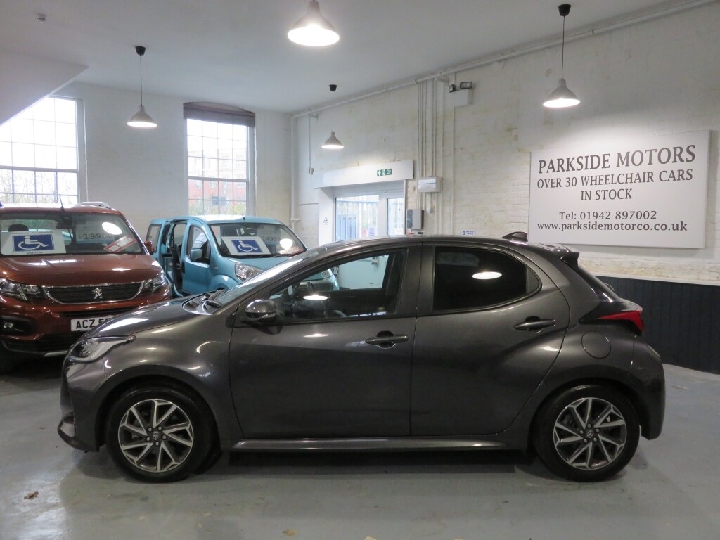 Used Toyota Yaris 2022 for sale - 76414037: Photo 7