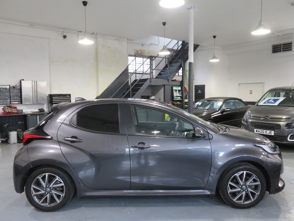 Used Toyota Yaris 2022 for sale - 76414037: Photo 8