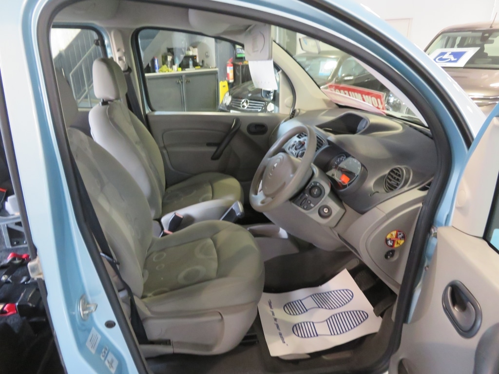 Used Renault Kangoo 2010 for sale - 76506280: Photo 11