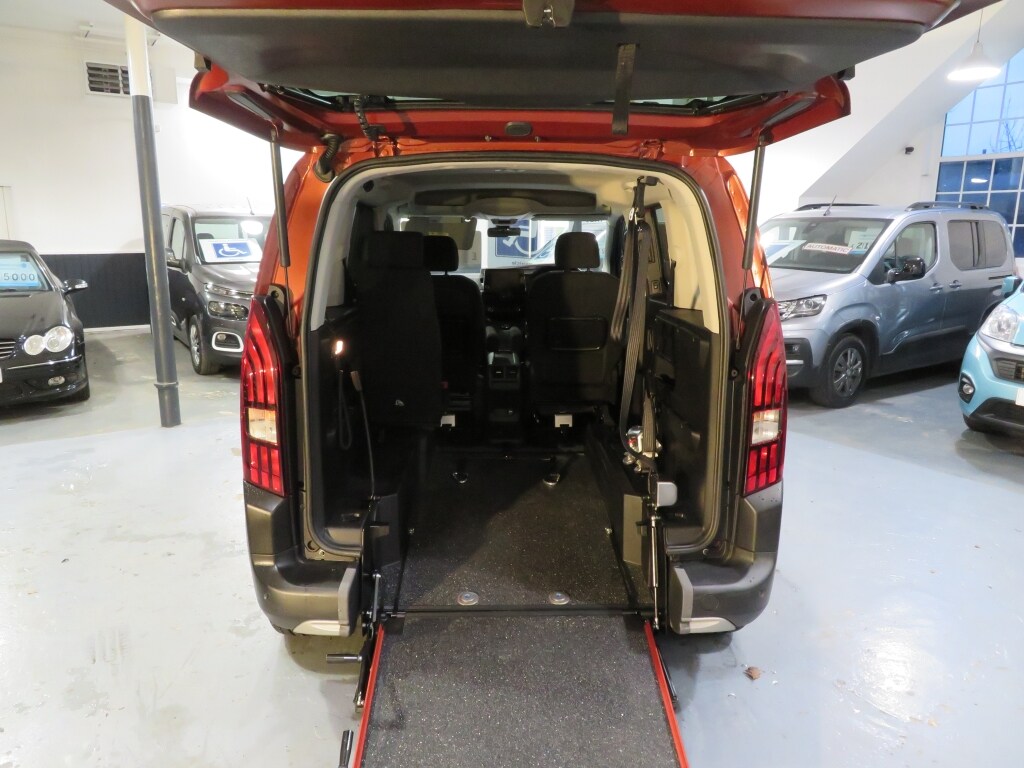 Used Peugeot Rifter 2020 for sale - 76555602: Photo 9