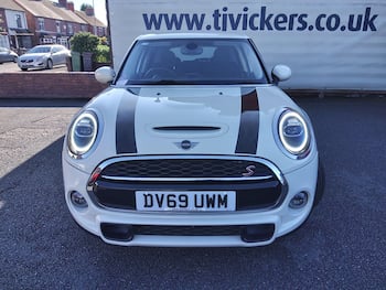 Used MINI Hatch 2019 for sale - 79821005: Photo