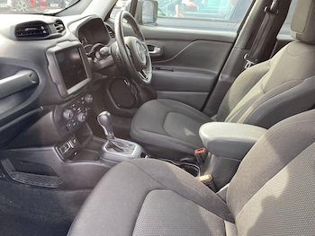 Used Jeep Renegade 2020 for sale - 77909053: Photo