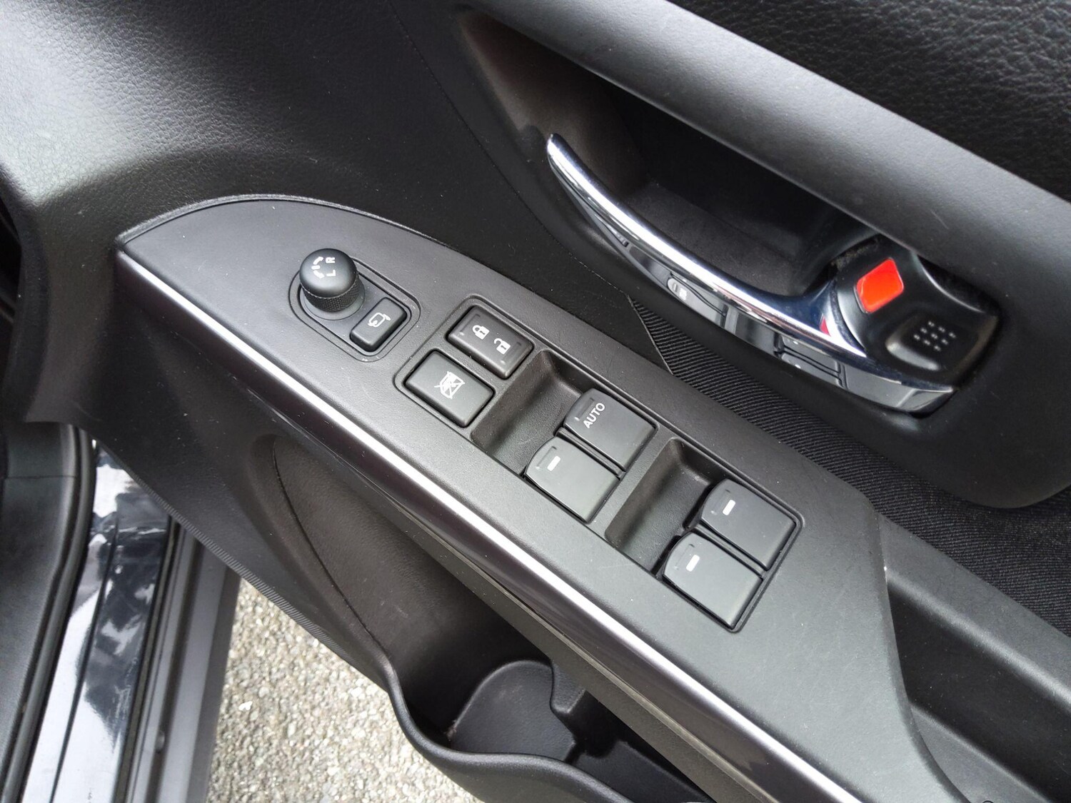 Used Suzuki SX4 S-Cross for sale - 77908799: Photo 28