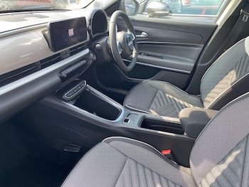 Used Fiat 600 2025 for sale - 79201773: Photo