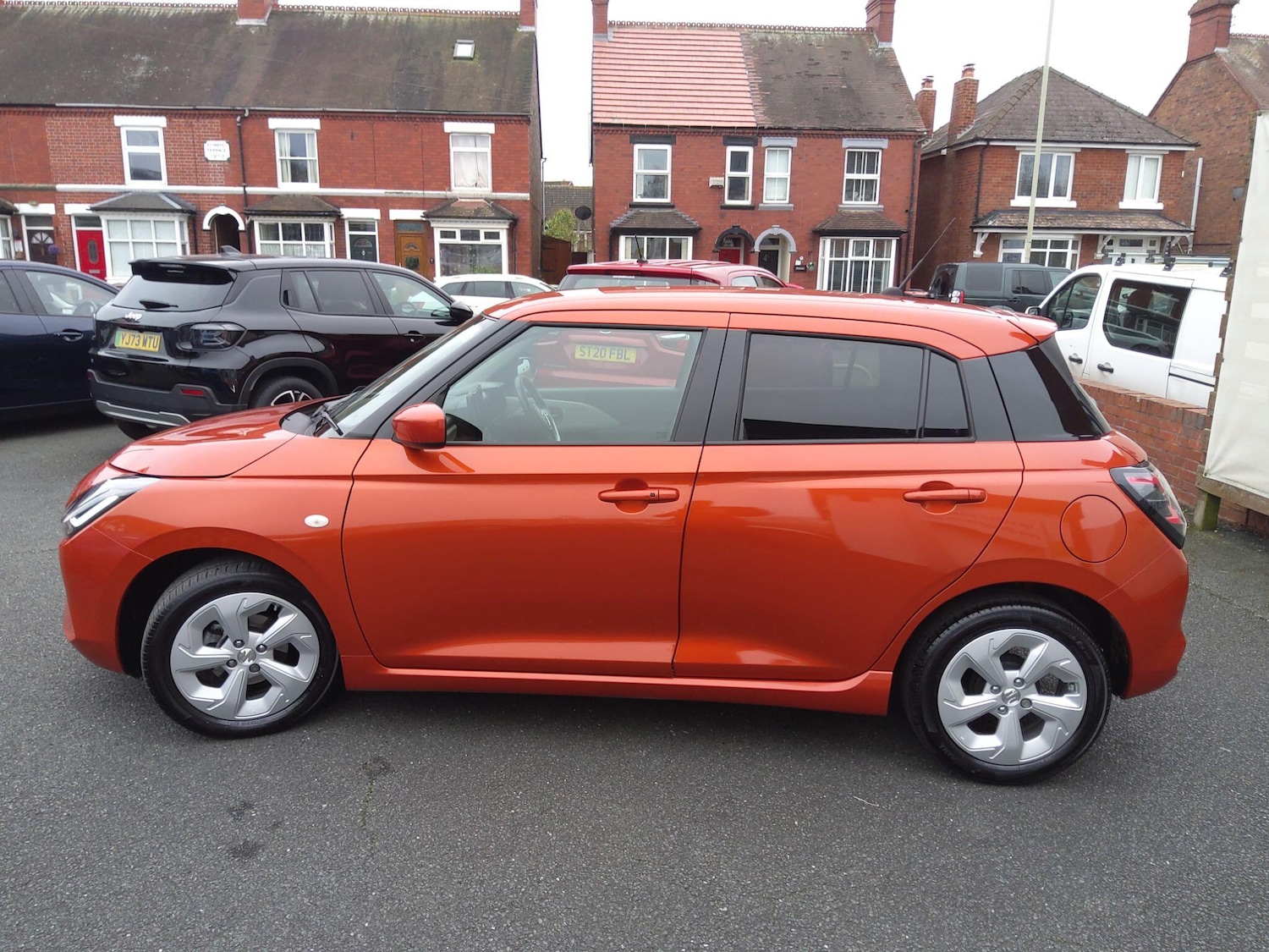 Used Suzuki Swift 2025 for sale - 77143456: Photo 7
