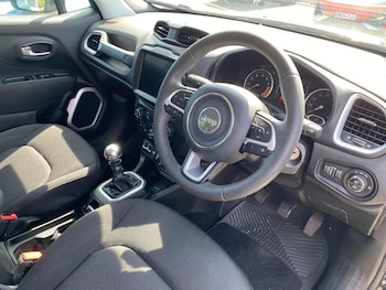 Used Jeep Renegade 2022 for sale - 79248408: Photo