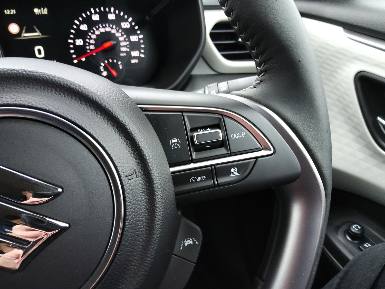 Used Suzuki Swift 2025 for sale - 77909196: Photo 16