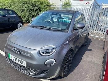Used Fiat 500e C 2021 for sale - 79132824: Photo