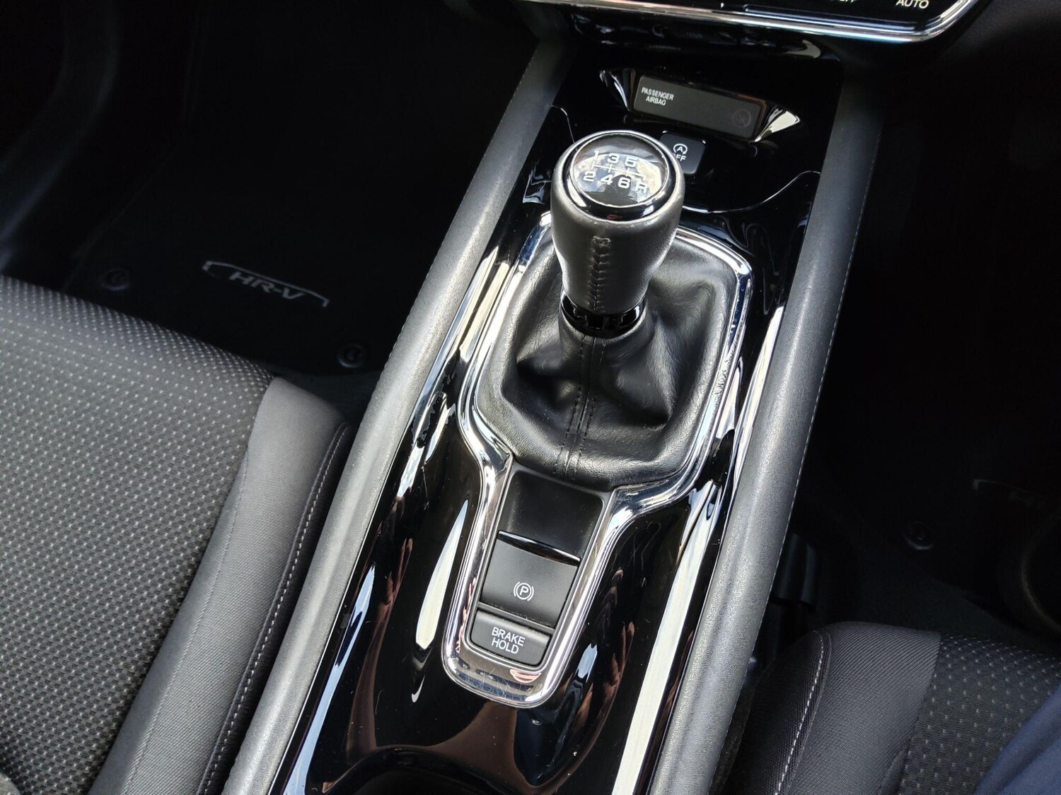 Used Honda HR-V for sale - 77909607: Photo 12