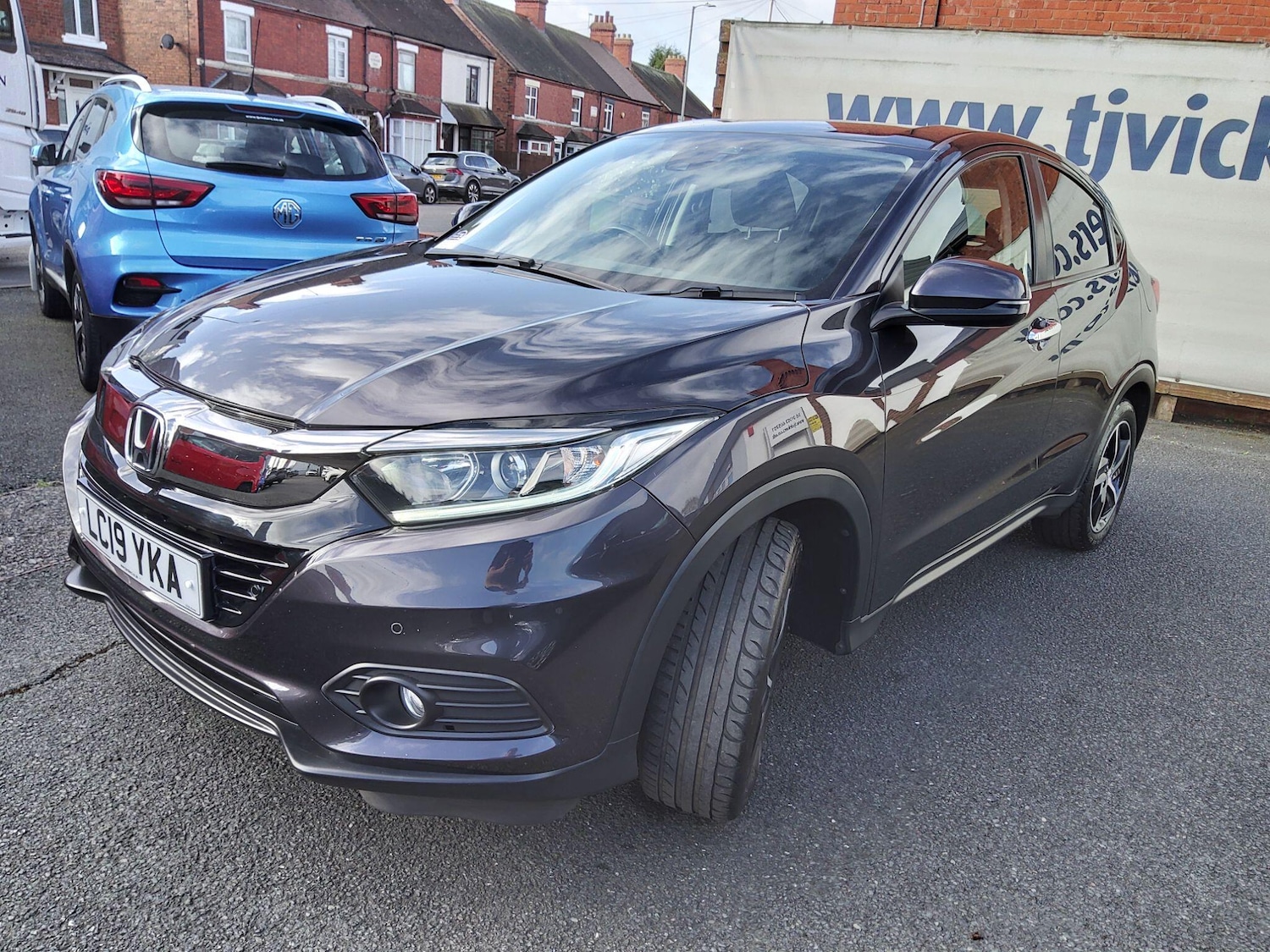 Used Honda HR-V for sale - 77909607: Photo 5