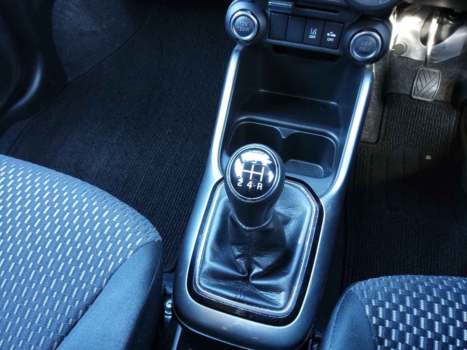 Used Suzuki Ignis 2023 for sale - 77957629: Photo 12