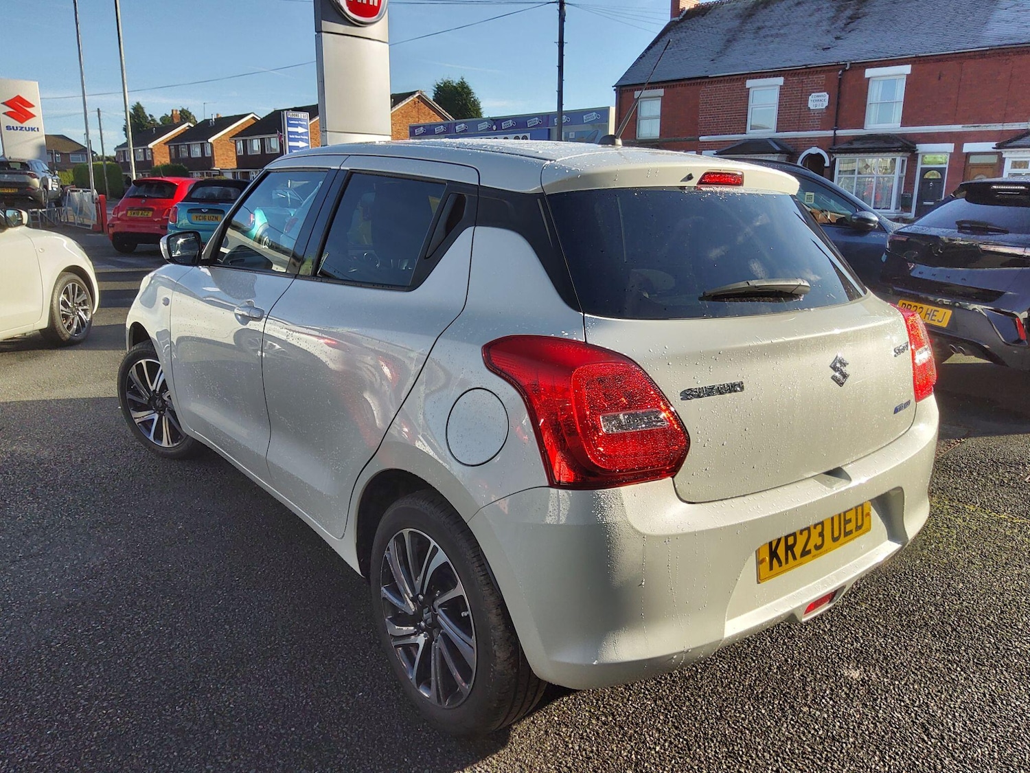 Used Suzuki Swift 2023 for sale - 77143935: Photo 6