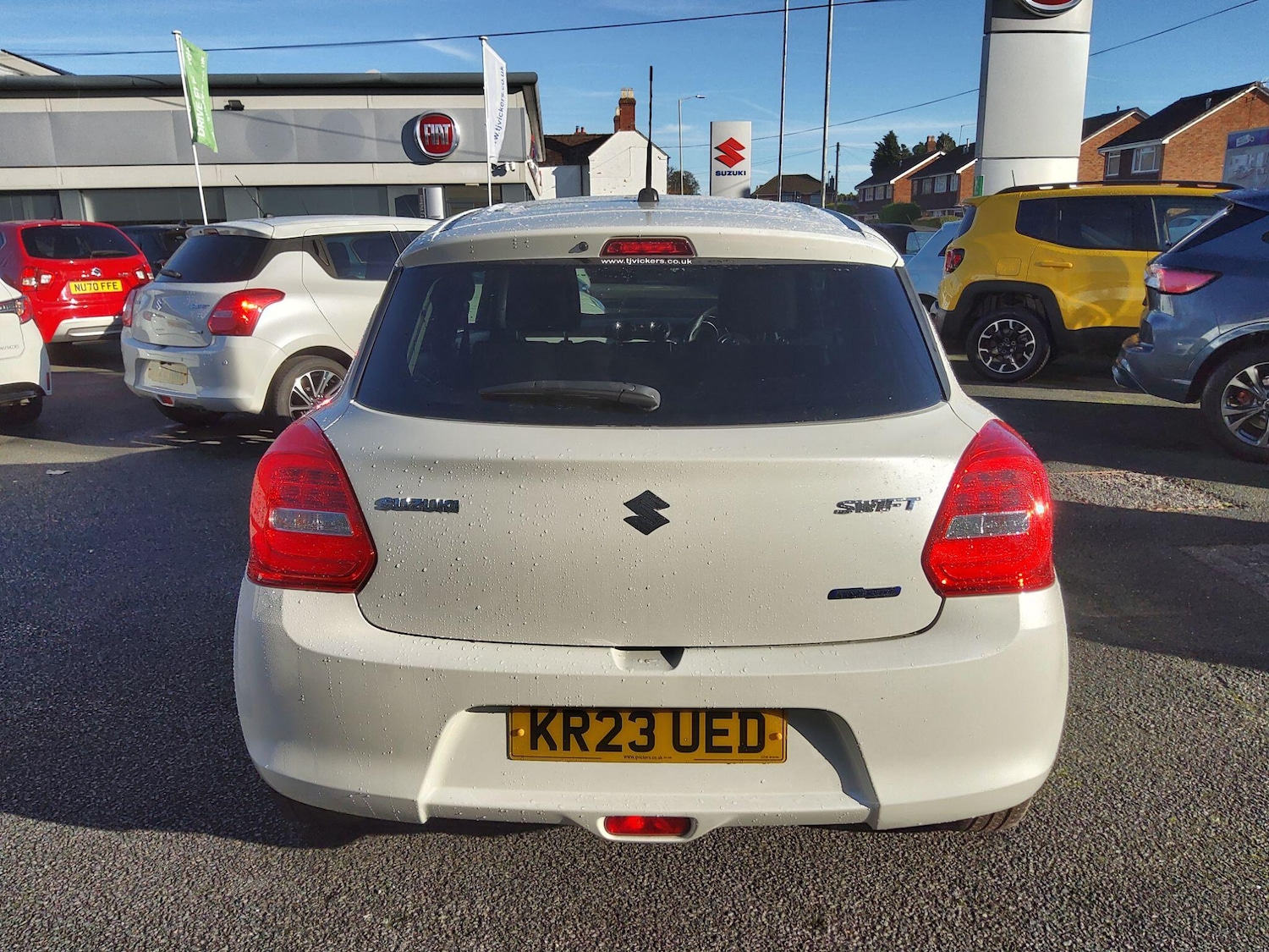 Used Suzuki Swift 2023 for sale - 77143935: Photo 8