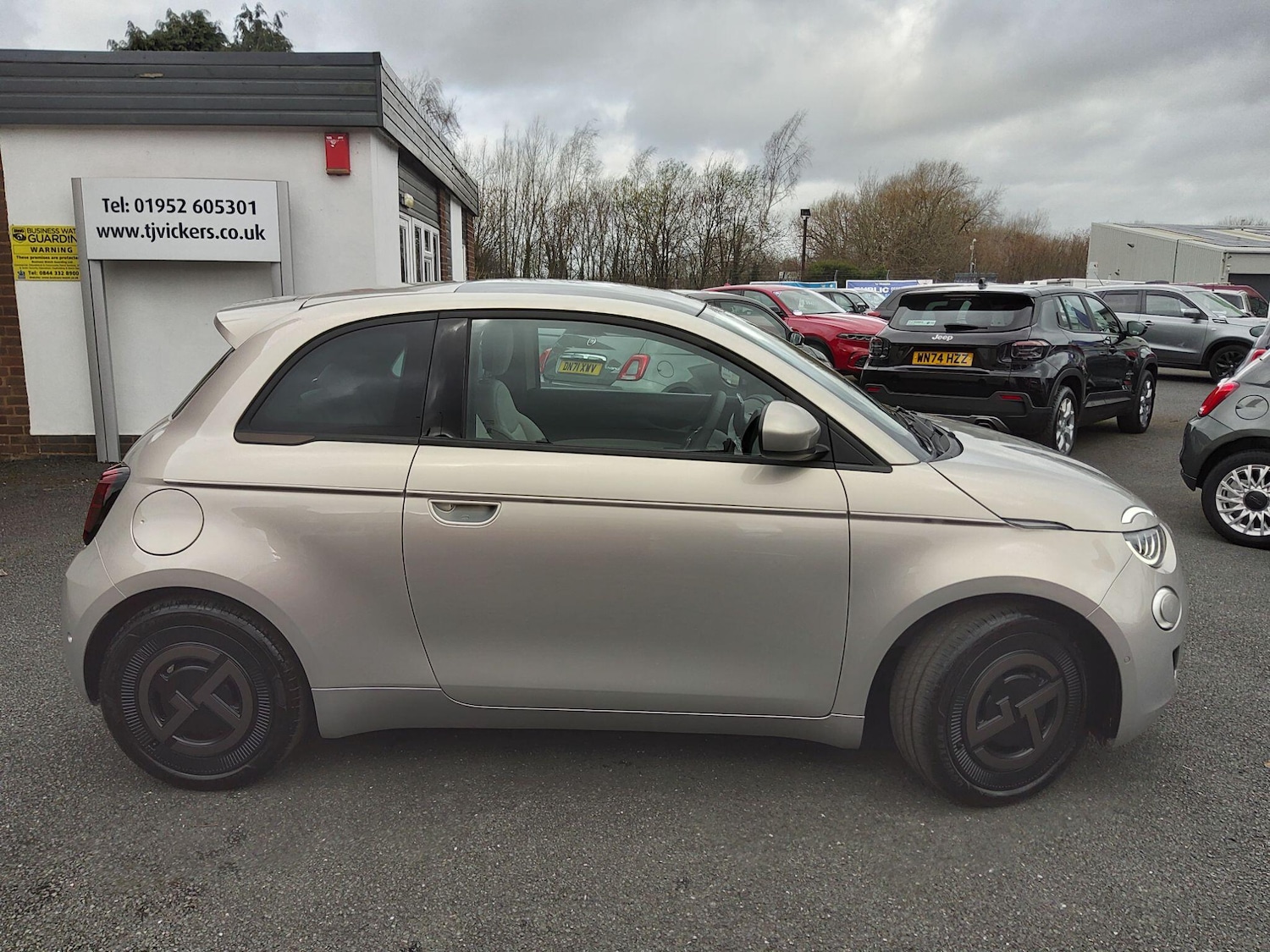 Used Fiat 500e 2026 for sale - 77456442: Photo 9